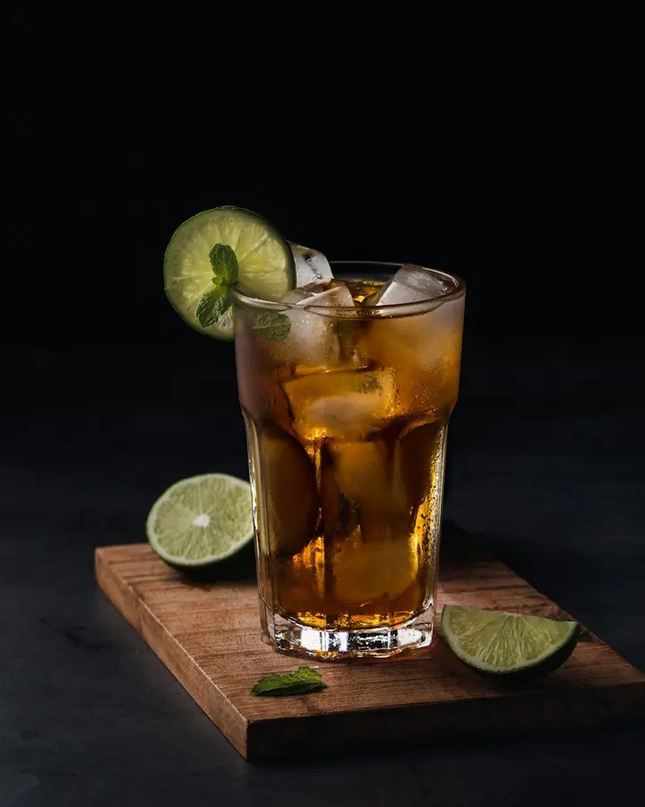 Illustrative free stock food photo for Soft Drink (Medium) (not official brand photography)